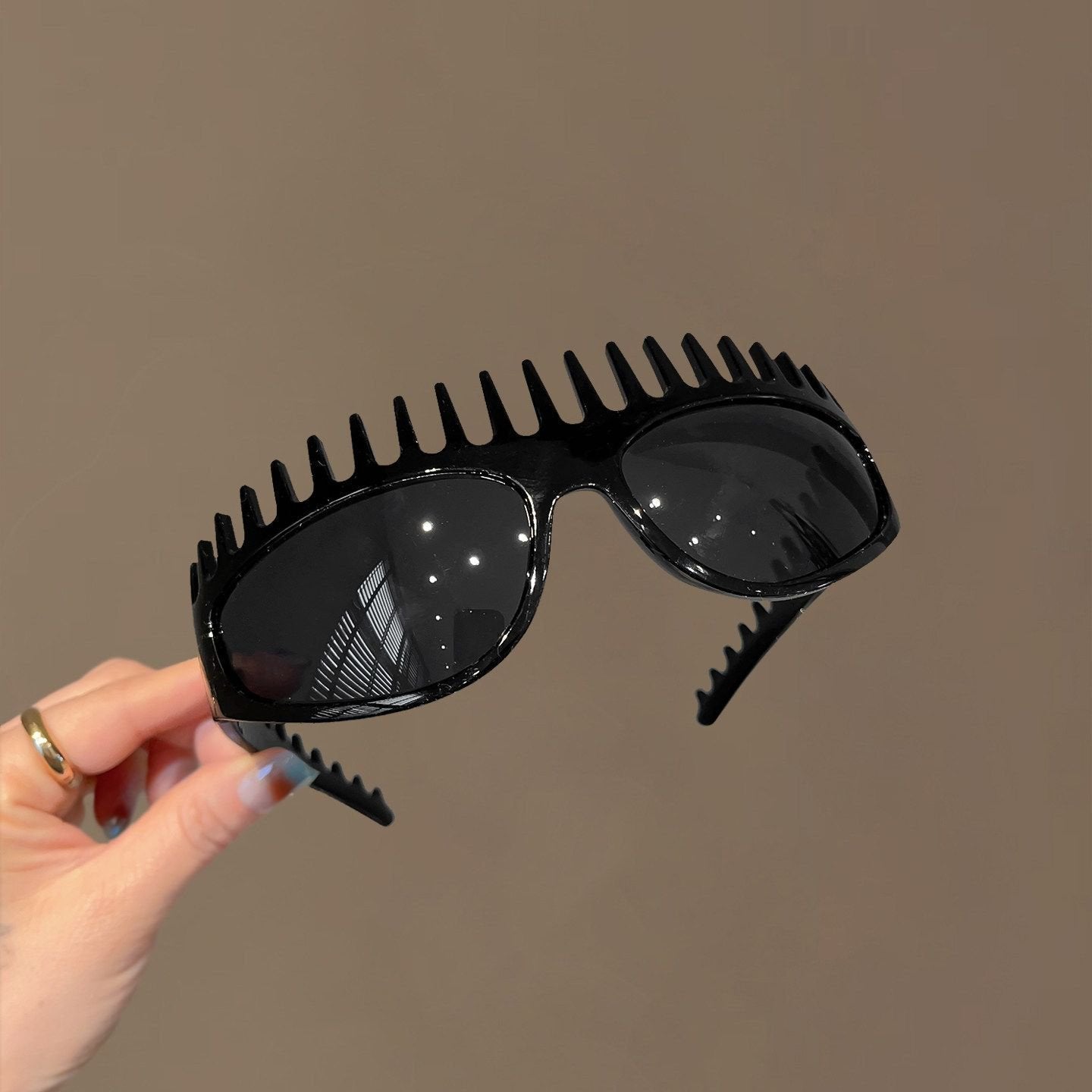 🔥2-in-1 Tortoiseshell Shield Sunglasses & Hair Headband